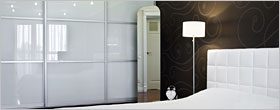 Alcove sliding wardrobe doors