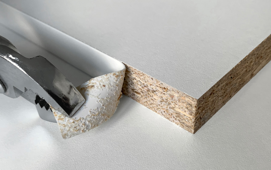 Removing ABS edging from melamine-faced chipboard (MFC)