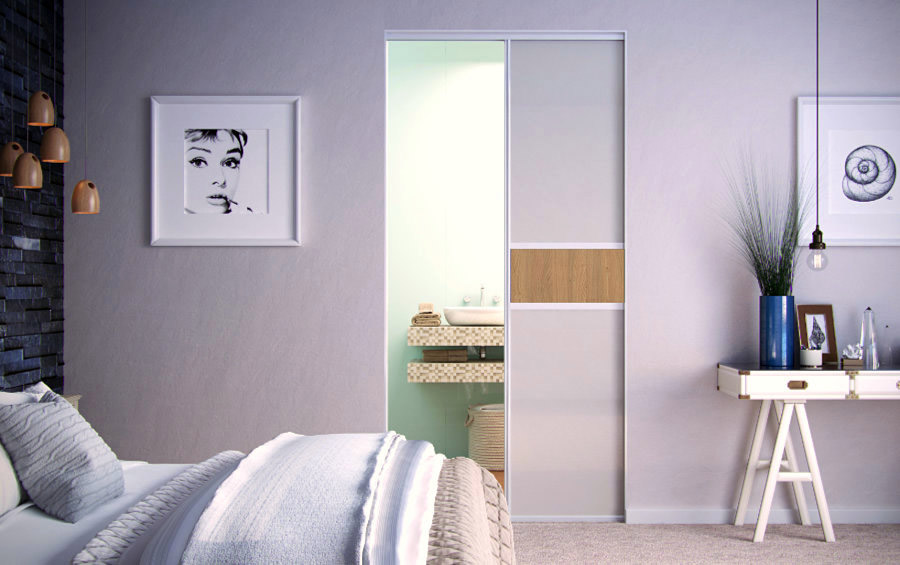 Create an entrance to your en-suite with sliding wardrobe doors
